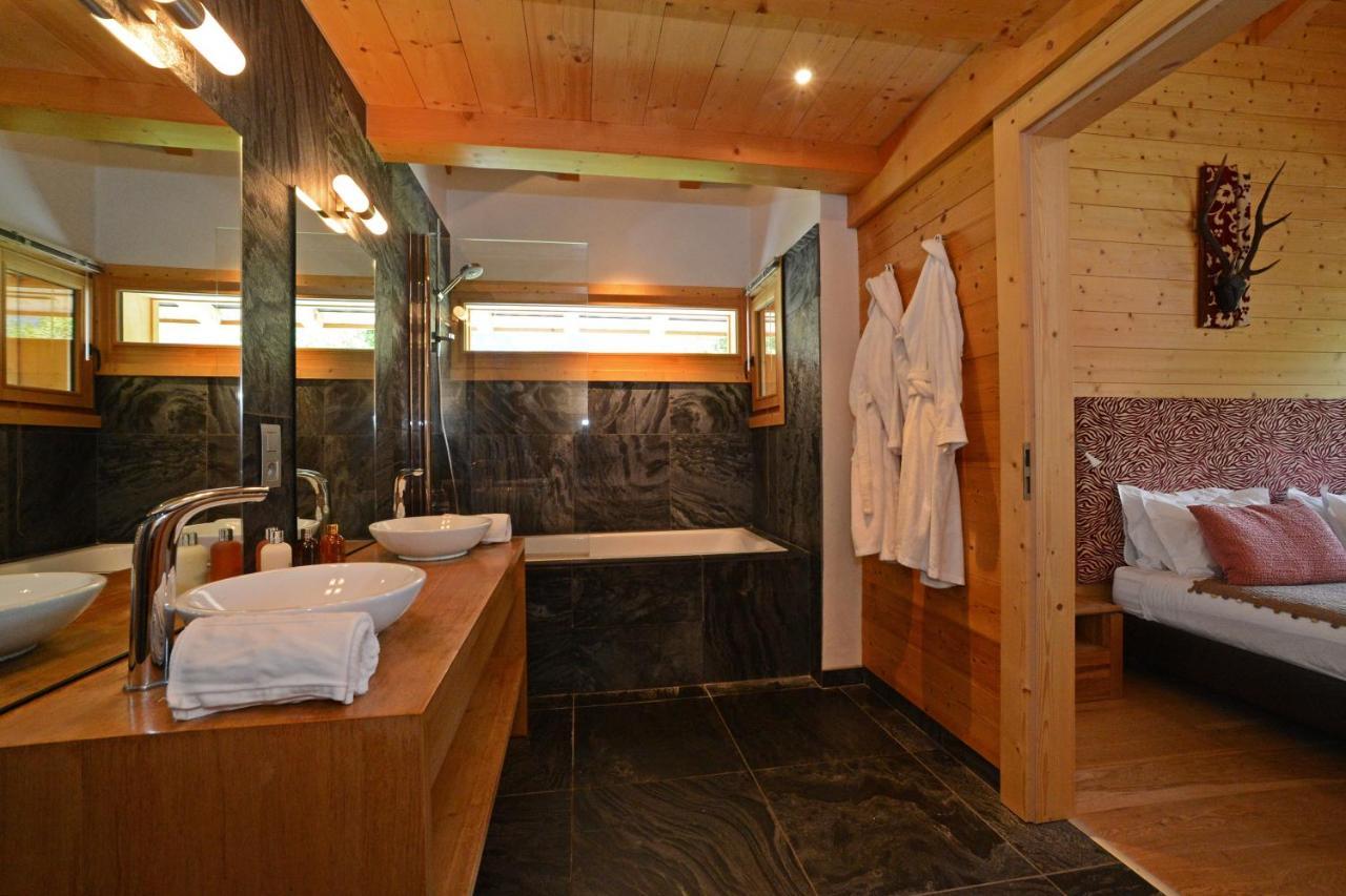 Chalet Isabelle Mountain Lodge 5 Star 5 Bedroom En Suite Sauna Jacuzzi Chamonix Exteriör bild