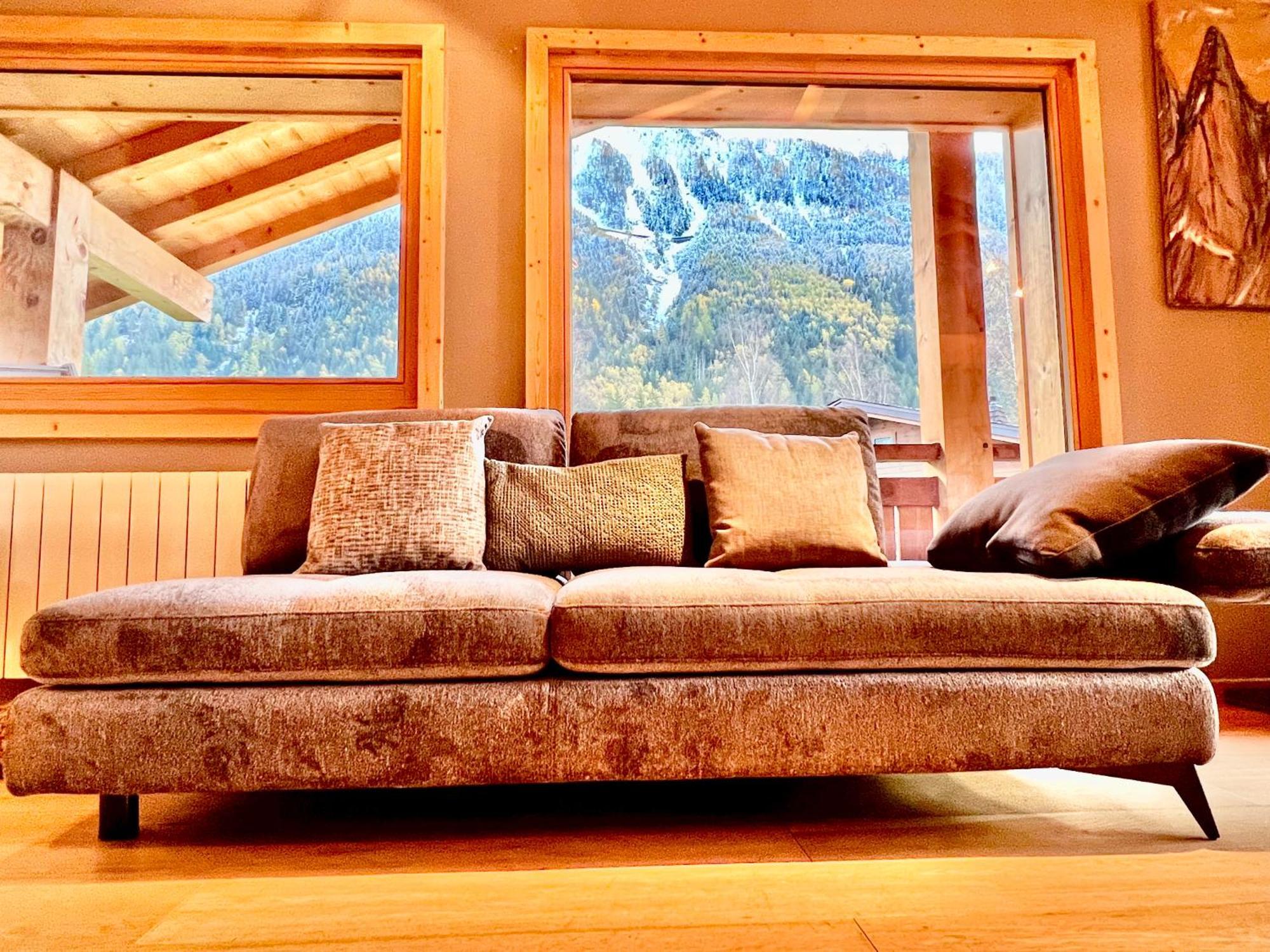 Chalet Isabelle Mountain Lodge 5 Star 5 Bedroom En Suite Sauna Jacuzzi Chamonix Exteriör bild