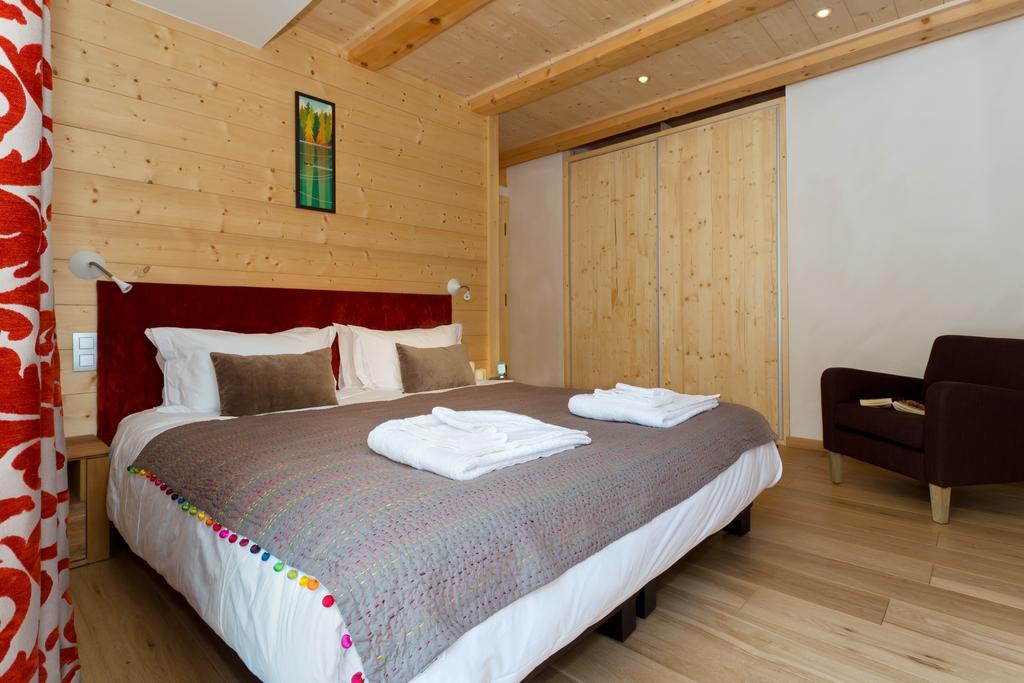 Chalet Isabelle Mountain Lodge 5 Star 5 Bedroom En Suite Sauna Jacuzzi Chamonix Rum bild