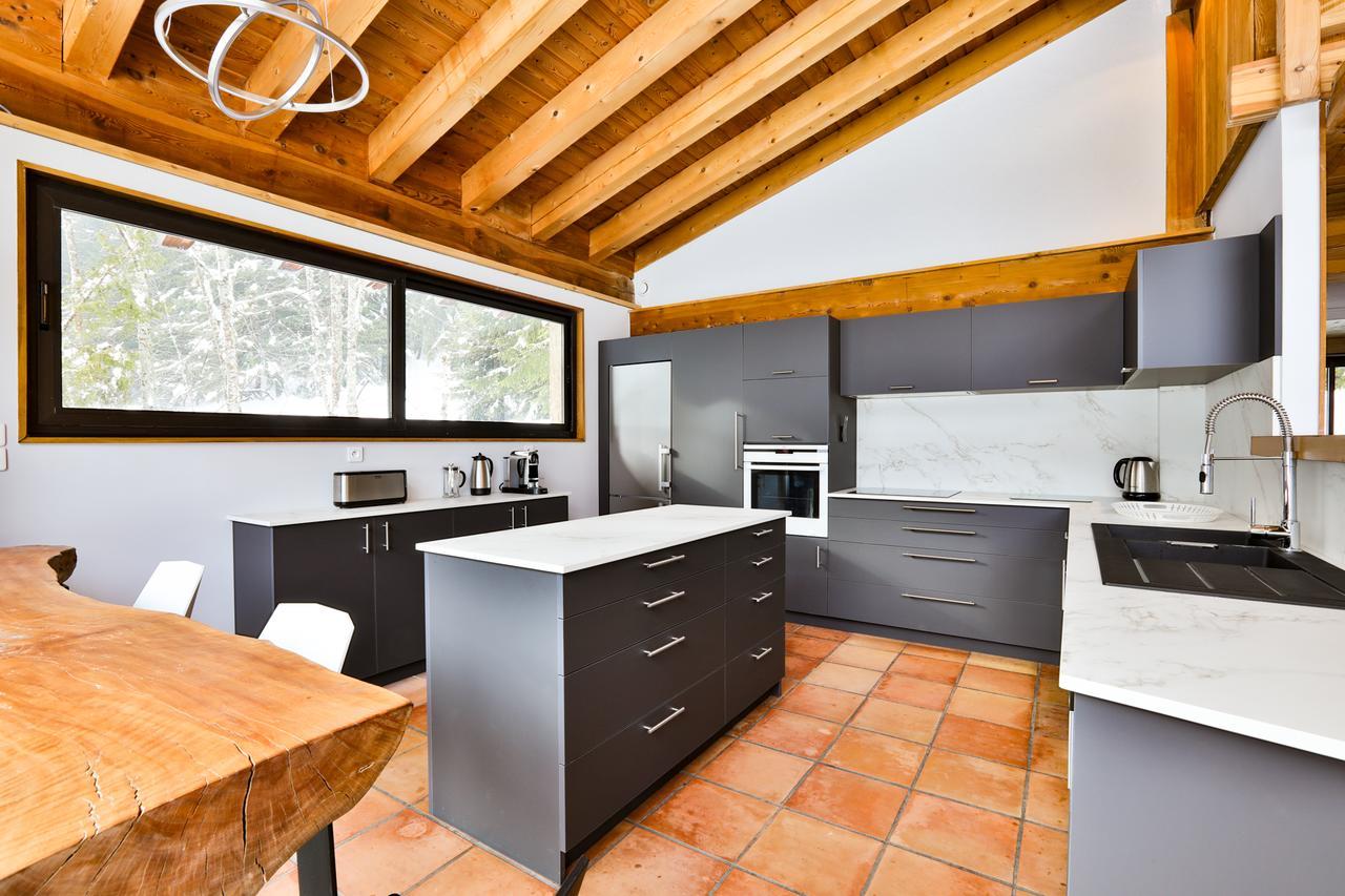 Chalet Isabelle Mountain Lodge 5 Star 5 Bedroom En Suite Sauna Jacuzzi Chamonix Exteriör bild